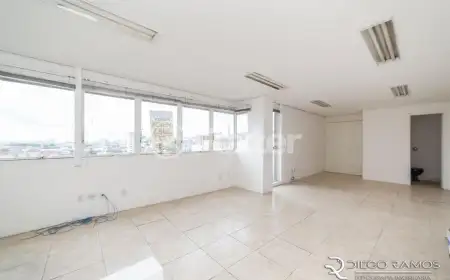 Sala / Conjunto Comercial à venda Rua Doutor Barros Cassal, Floresta - Porto Alegre em Floresta - Foto 2