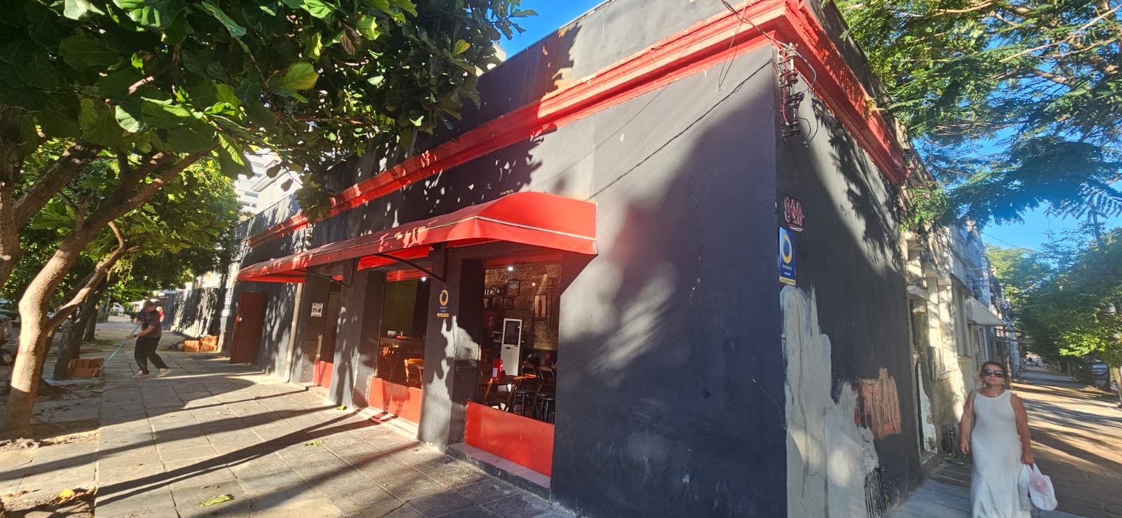 Loja de Esquina no Menino Deus (130m²) em Menino Deus