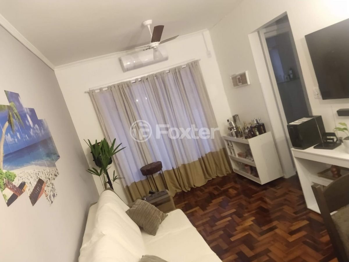 Apartamento 3 dorms à venda Rua Marechal Mesquita, Teresópolis - Porto Alegre em Teresópolis